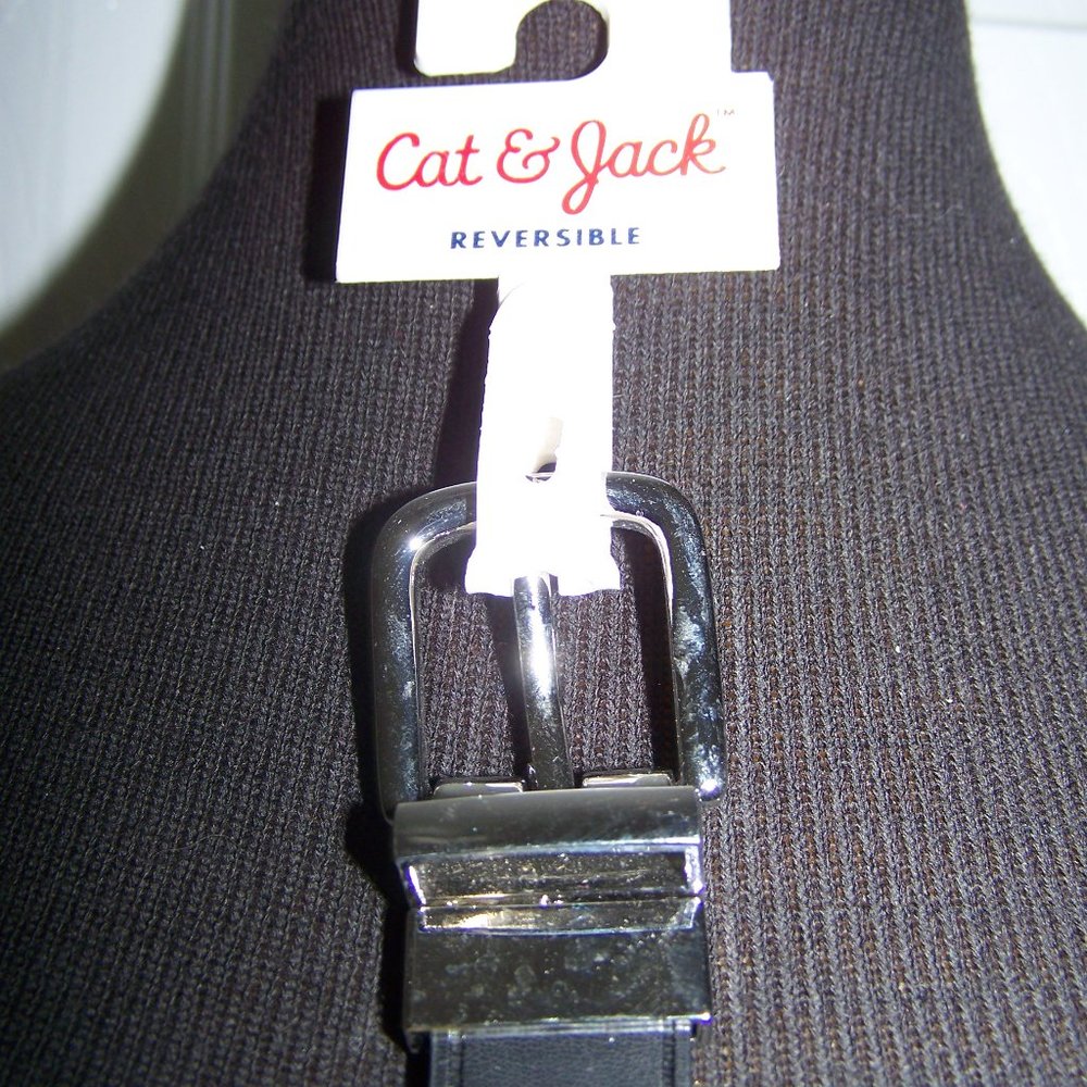 Cat & Jack Reversible Smooth Belt Sz XL - Picture 1 of 3